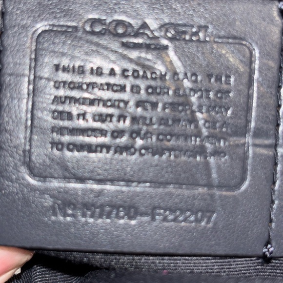 Coach Carrie Blue metallic Pebbled Leather
Chain Crossbody Shoulder Bag - Picture 9 of 12